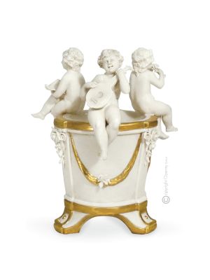 CHERUBI AL POZZO Figura de porcelana Capodimonte hecha a mano Made in Italy