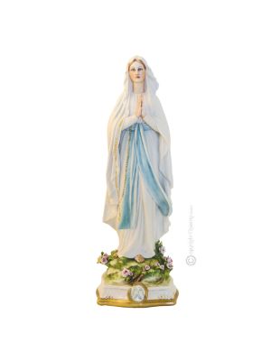 Estatuilla de porcelana de Capodimonte de NUESTRA SEÑORA DE LOURDES hecha a mano en Italia