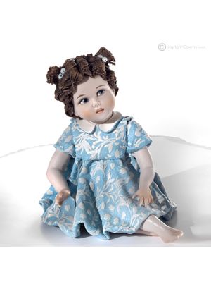 CARLA - Capodimonte, refinada figura de porcelana, pura elegancia.