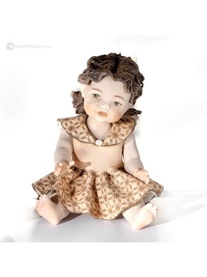 MARINA - Pieza artesanal de porcelana, muñeca para coleccionistas.